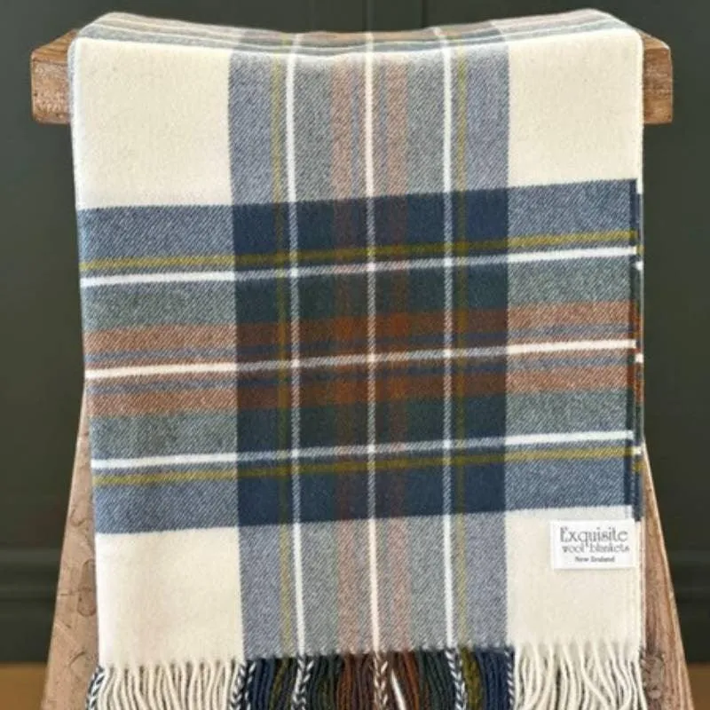 Muted Royal Stewart Throw 185x140cm in blue
