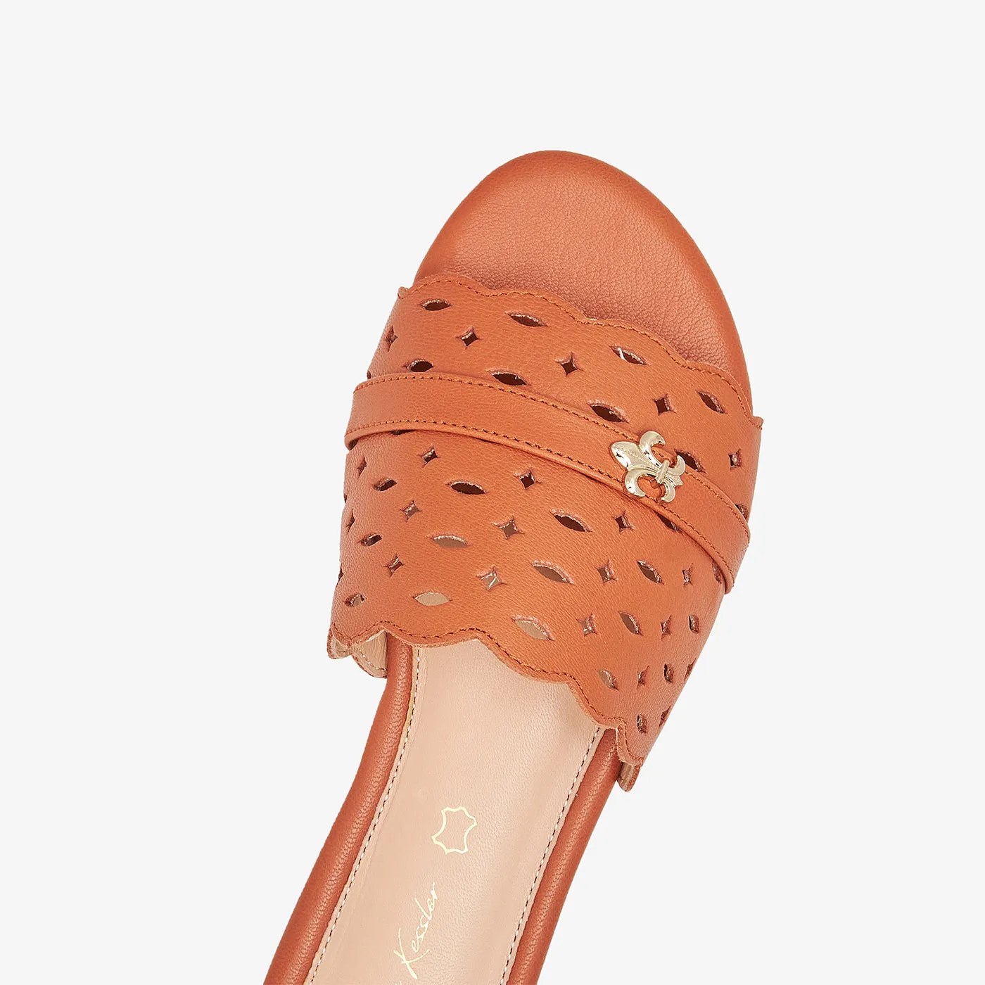 Trendy Women Chappals