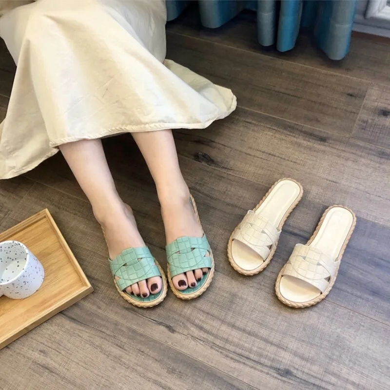 Women Fashion Outdoor Slippers Summer Slides Open Toe Flat Weave Leisure Sandal Female Korean Version Beach Flip Flops Big Size
